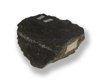 M 02043
<br/>
<br/>
<em></em>